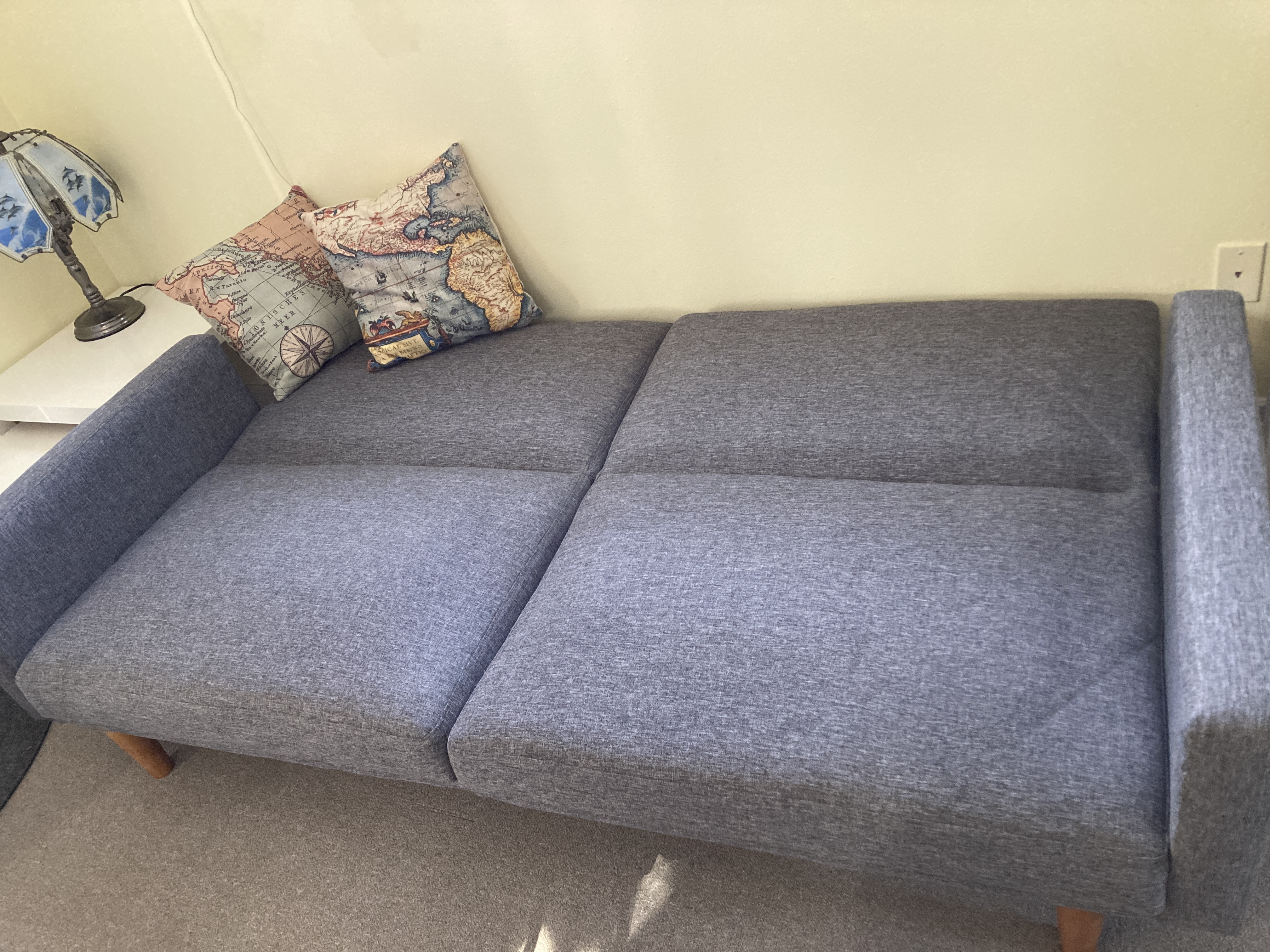 Sofa Down